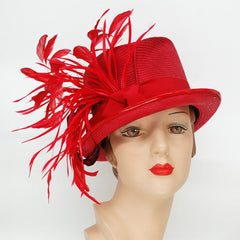 Queenie, Lipstick Red